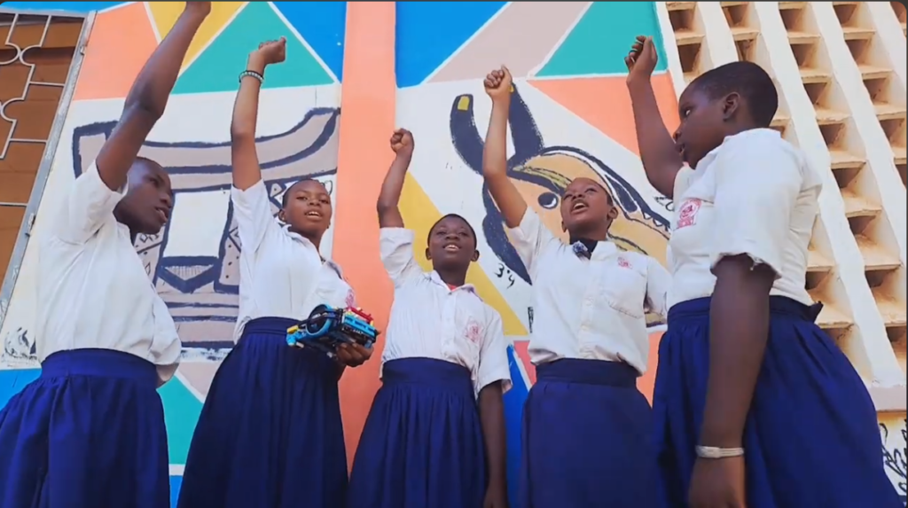 LES LIONNES DE LA JUNGLE DU LYCEE MODERNE DE KORHOGO